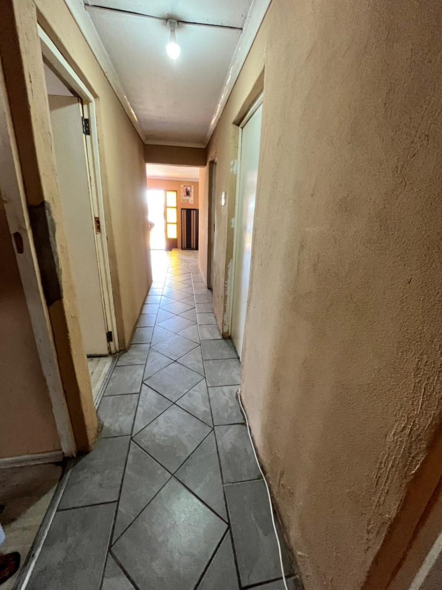 3 Bedroom Property for Sale in Ezibeleni Eastern Cape